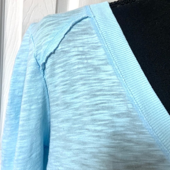 Mododoc V-Neck Sweater - Picture 12 of 16